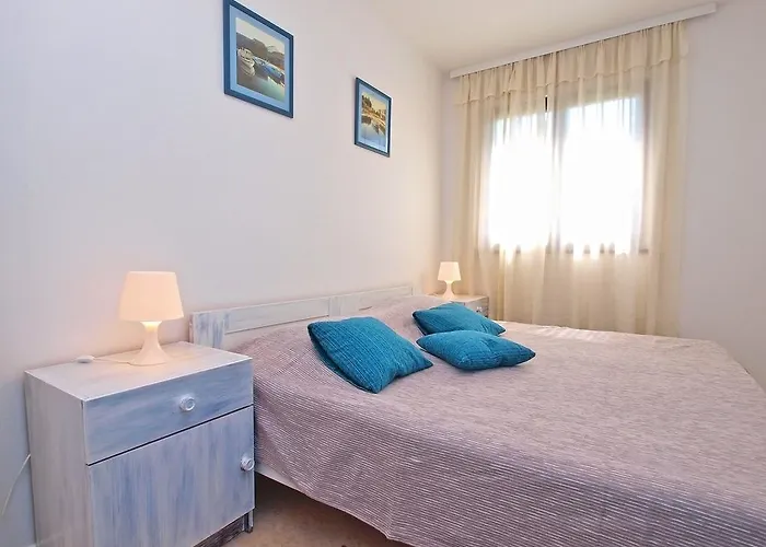 Valeria 1334 Apartment *